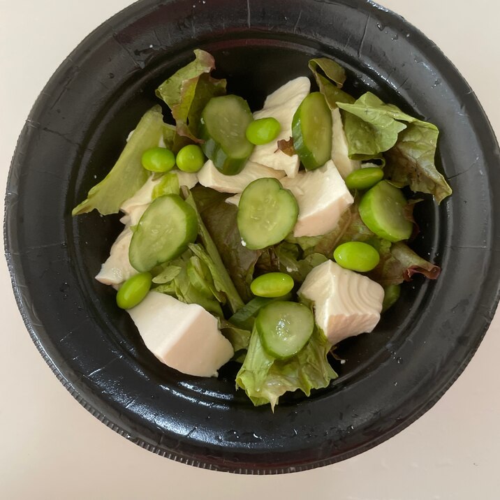 旬の枝豆と豆腐のヘルシーサラダ